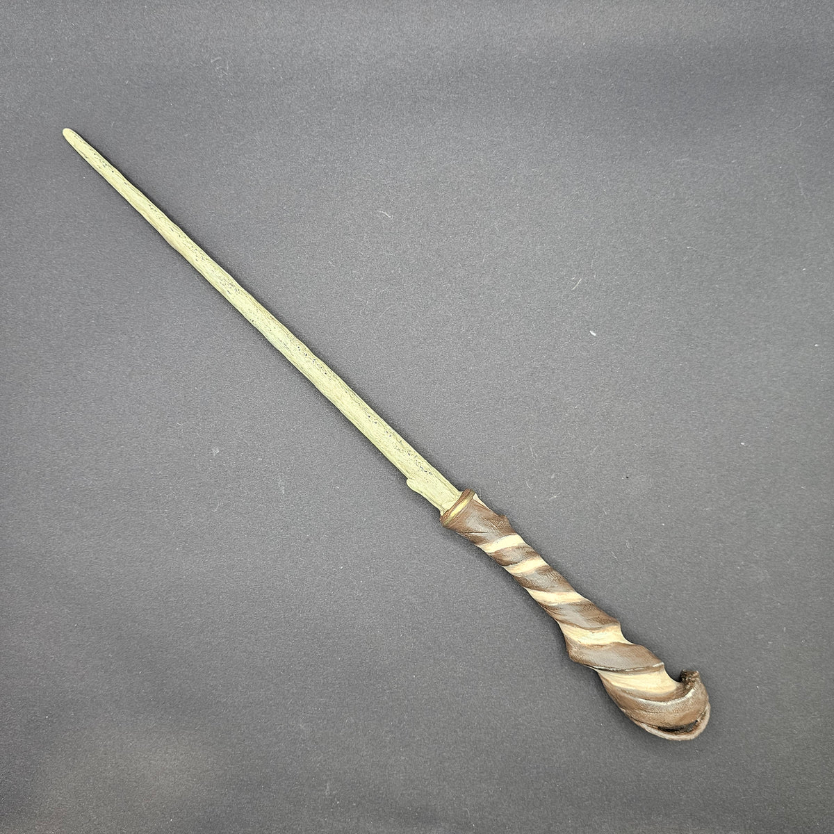 Hogwarts Legacy inspired Classic Honey Brown & Corkscrew Light and Dark Brown Wand