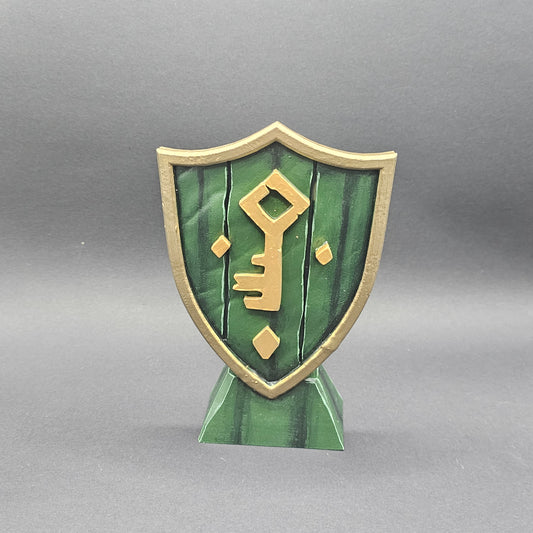 Sea Of Thieves Inspired Mini Gold Hoarder Shield