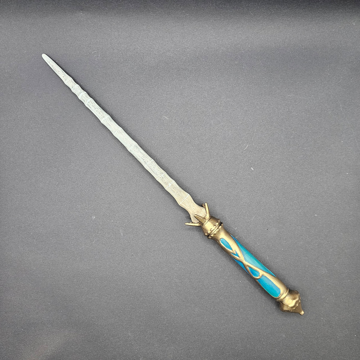 Hogwarts Legacy inspired Ringed Pale Brown & Regal Blue Wand