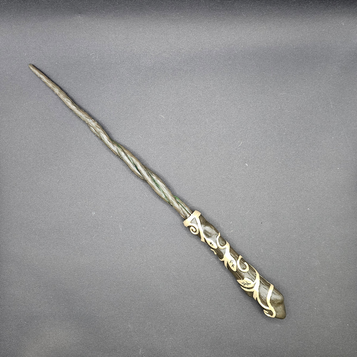 Hogwarts Legacy inspired Spiral Green Grey & Botanical Gold Leaf Wand