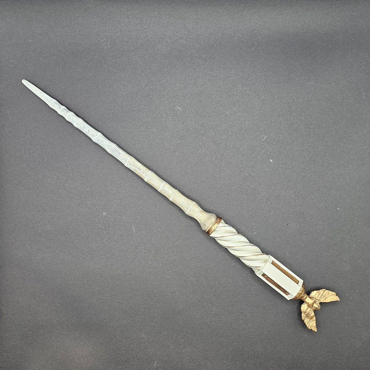Hogwarts Legacy inspired Ringed Pale Brown & Avian Beige Wand