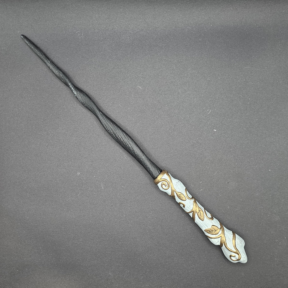 Hogwarts Legacy inspired Soft Spiral Black & Botanical Bronze Leaf Wand