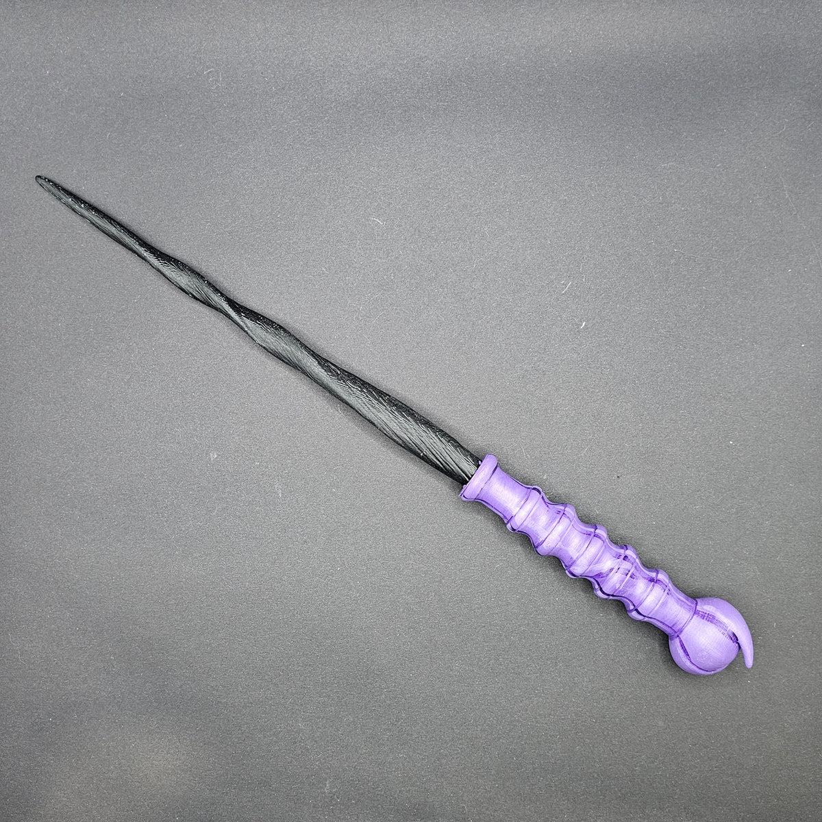 Hogwarts Legacy inspired Soft Spiral Black & Orbicular Violet Wand